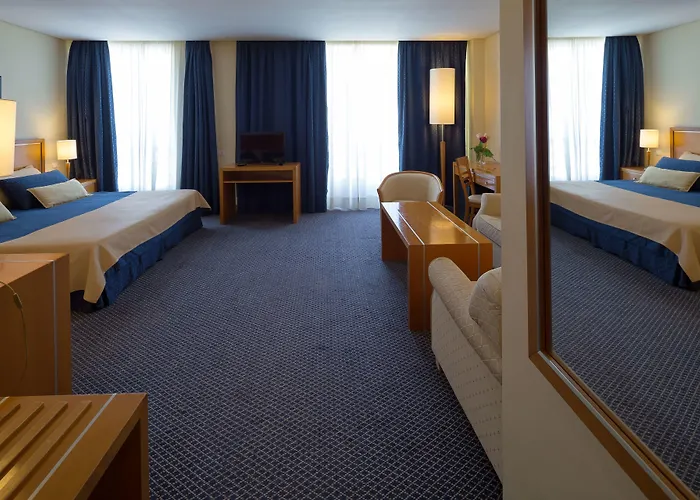 Hotel Ms Nova Ponta Delgada (Sao Miguel)